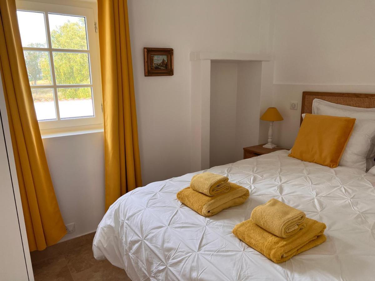 Château de Feusse Saint-Just-Luzac Extérieur photo